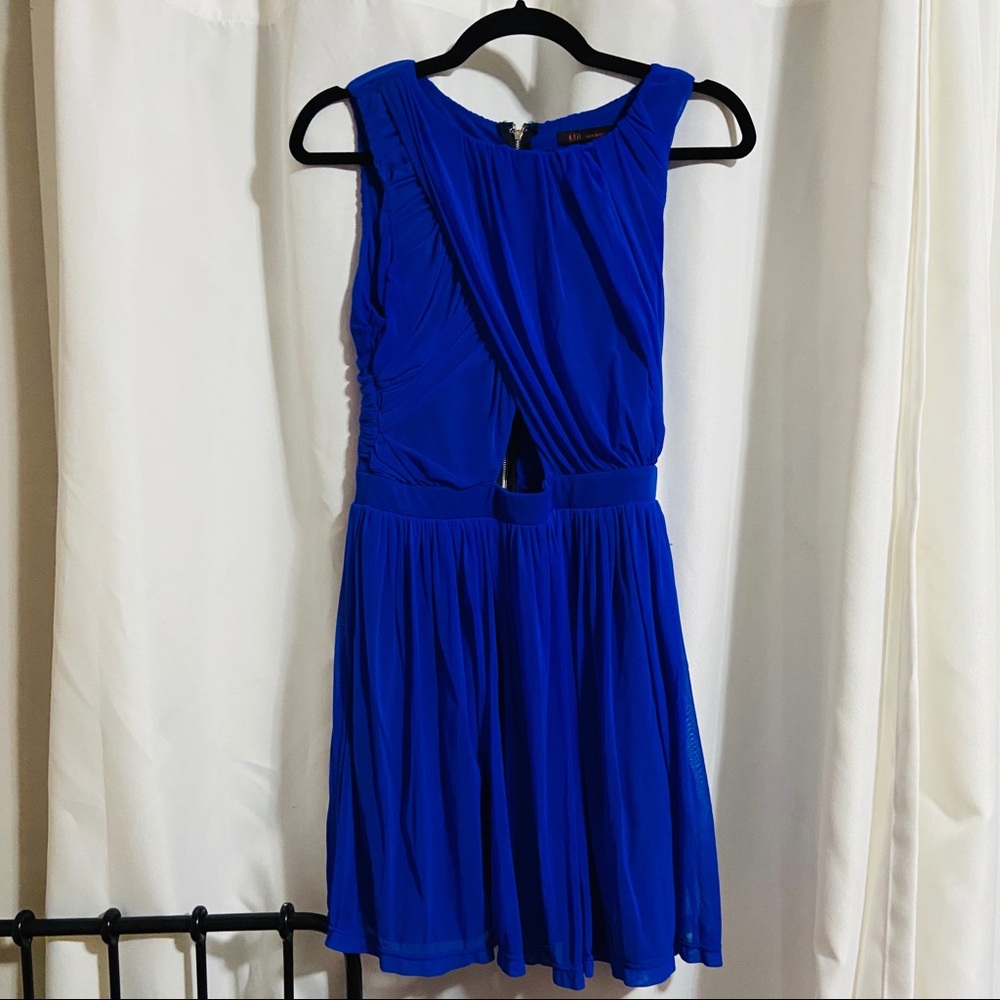 OCEAN BLUE CLASSY DRESS SIZE M